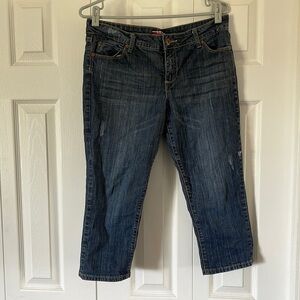 Makers Of True Originals Capris Size 32🥰